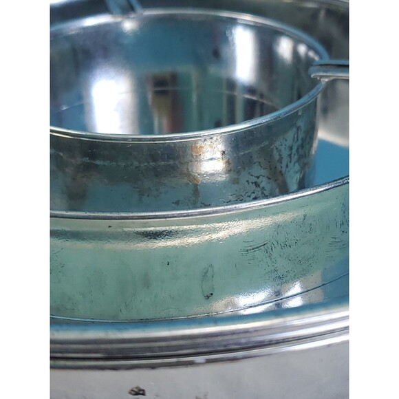 Vintage Rowoco 9 3/4 Inch Checkerboard  Cake Baker 4 Piece Tin Baking Set - Picture 10 of 12